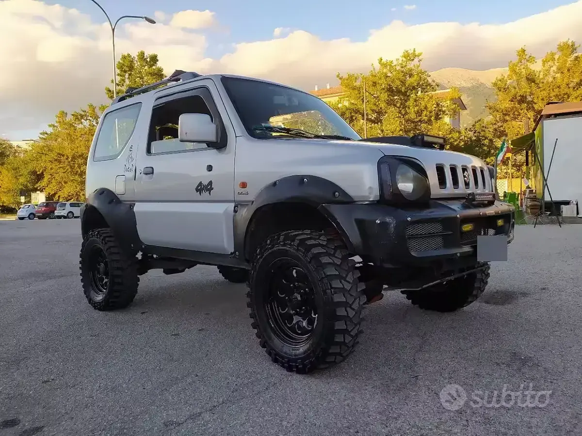 Occasion Suzuki Jimny 86 PK (63 kW) 2008 Grijs SUV