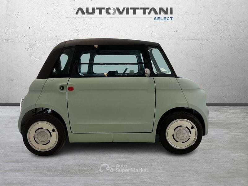 Usata Fiat Topolino 5 kW (8 CV) 2024 Verde chiaro Utilitaria