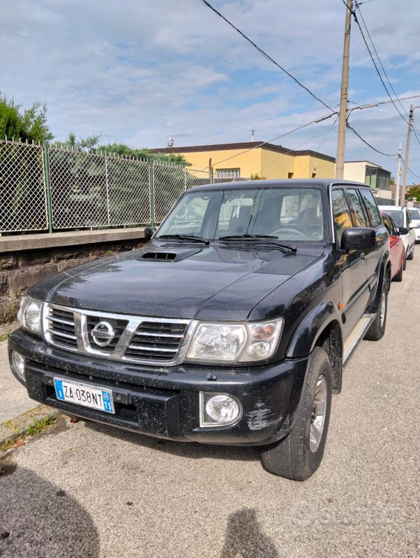 Usata Nissan Patrol 158 CV (116 kW) 2003 Nero SUV
