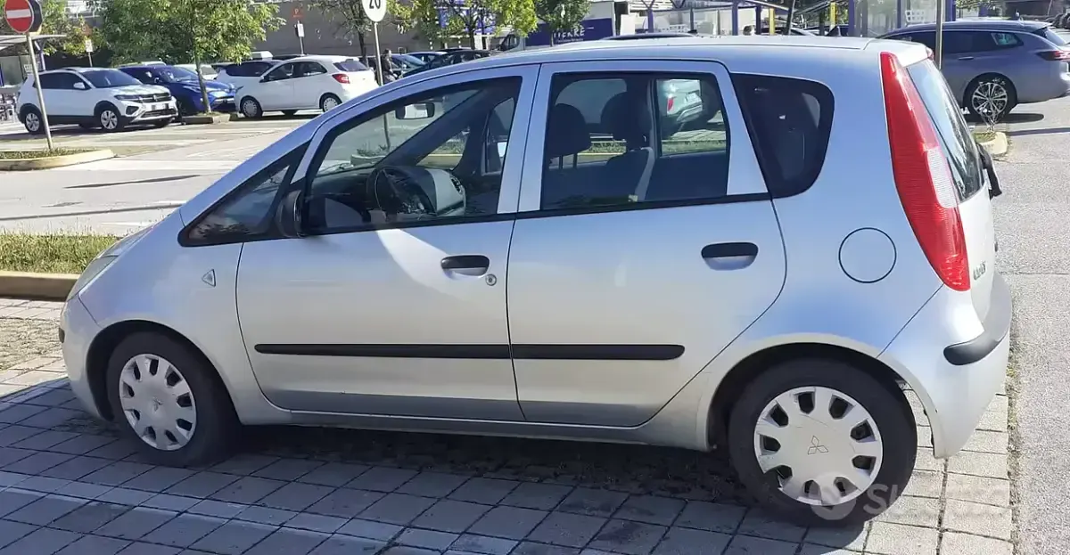 Usata Mitsubishi Colt 75 CV (55 kW) 2006 Berlina