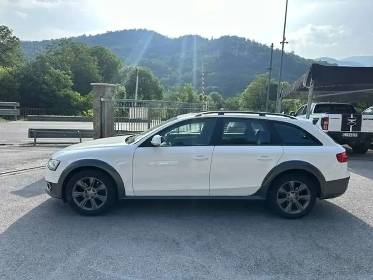 Usata Audi A4 Allroad Advanced Plus 150 CV (110 kW) 2015 Bianco Station wagon