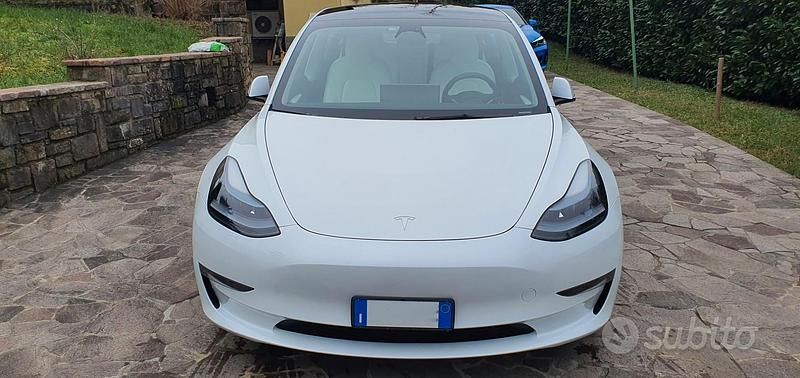 Usata Tesla Model 3 Performance 461 kW (627 CV) 2023 Bianco Berlina
