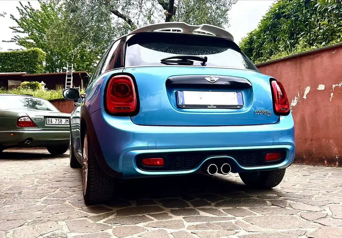 Usata Mini Cooper S Seven 192 CV (141 kW) 2016 Utilitaria