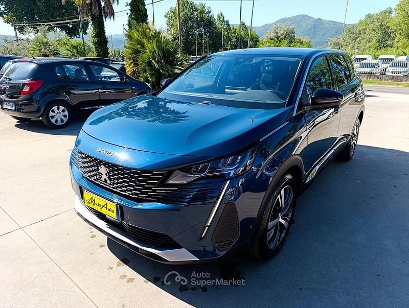 Blu Usata 2022 Peugeot 5008 Allure Monovolume | 21.900 € (Cara) - Immagine 1/4