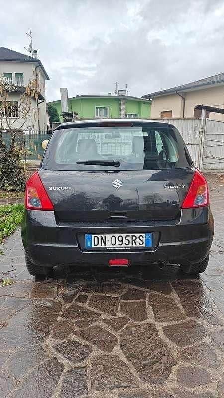 Usata Suzuki Swift GL 75 CV (55 kW) 2008 Nero Utilitaria