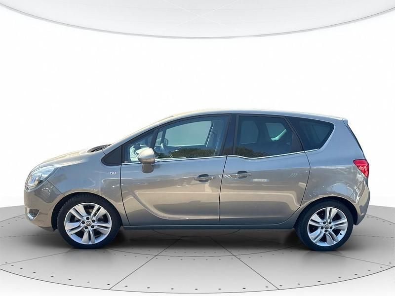 Usata Opel Meriva Cosmo 120 CV (88 kW) 2016 Beige Monovolume