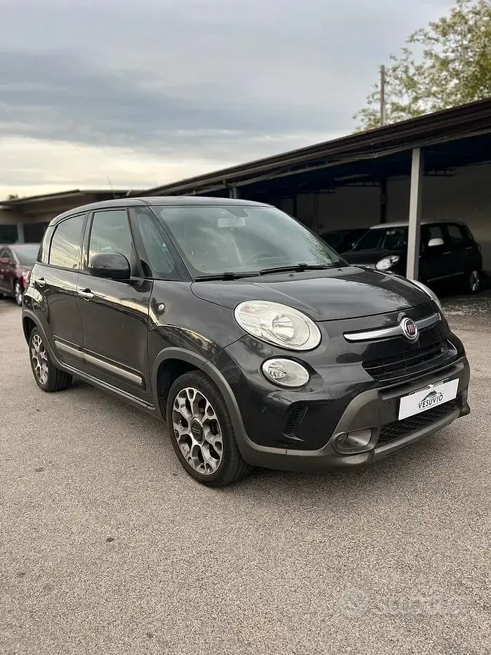 Usata Fiat 500L Trekking 85 CV (62 kW) 2014 Grigio Monovolume