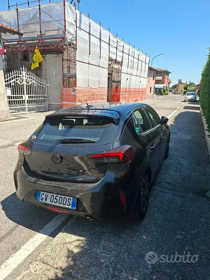 Usata Opel Corsa 101 CV (74 kW) 2024 Utilitaria