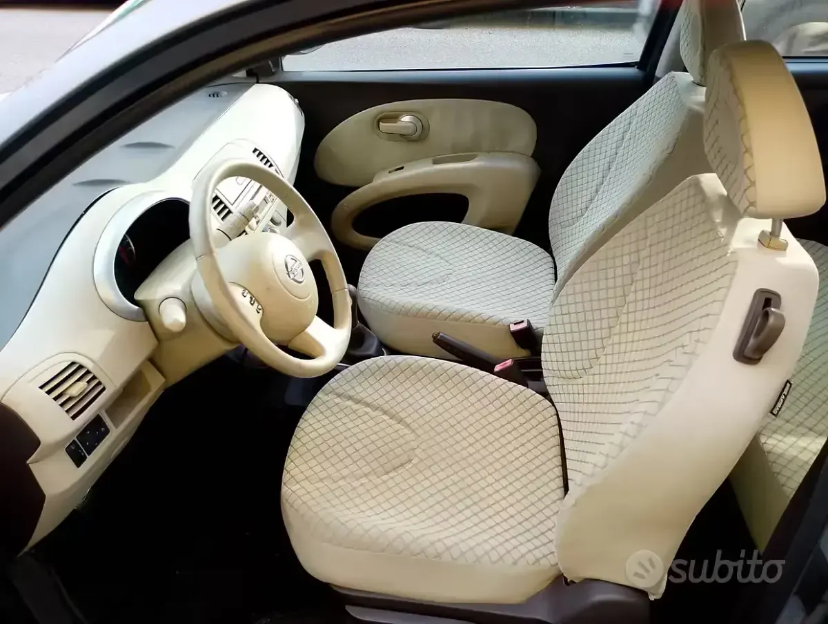 Usata Nissan Micra 80 CV (58 kW) 2006 Grigio Utilitaria
