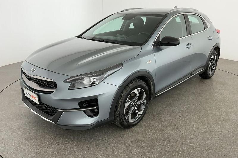 Argento Usata 2019 Kia XCeed Urban SUV | 11.999 € (Buon prezzo) - Immagine 1/4