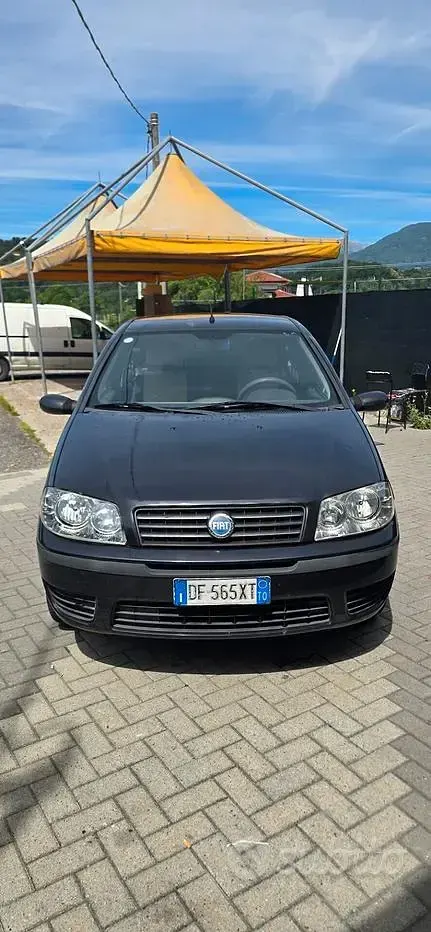 Usata Fiat Punto 60 CV (44 kW) 2007 Nero Utilitaria