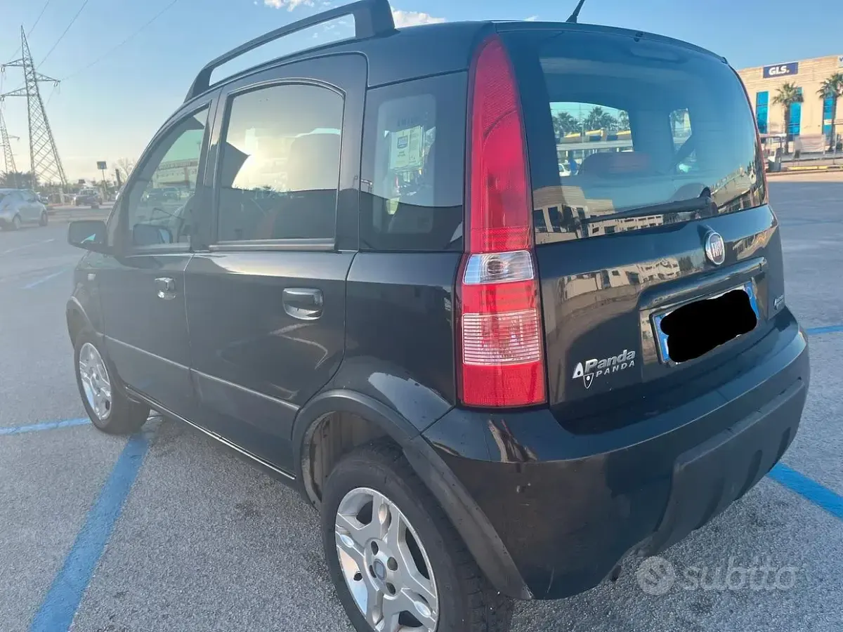 Usata Fiat Panda 69 CV (50 kW) 2010 Nero Utilitaria