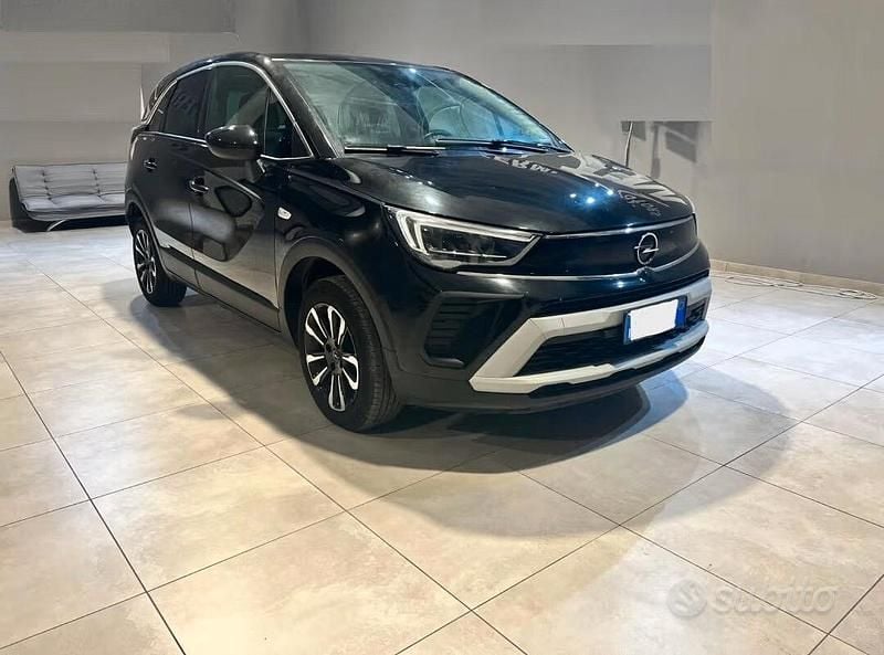 Usata Opel Crossland X Ultimate 131 CV (96 kW) 2024 Nero SUV