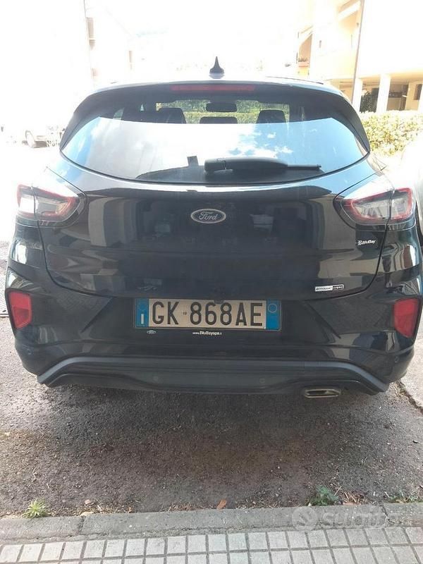 Usata Ford Puma 125 CV (91 kW) 2022 Nero Station wagon