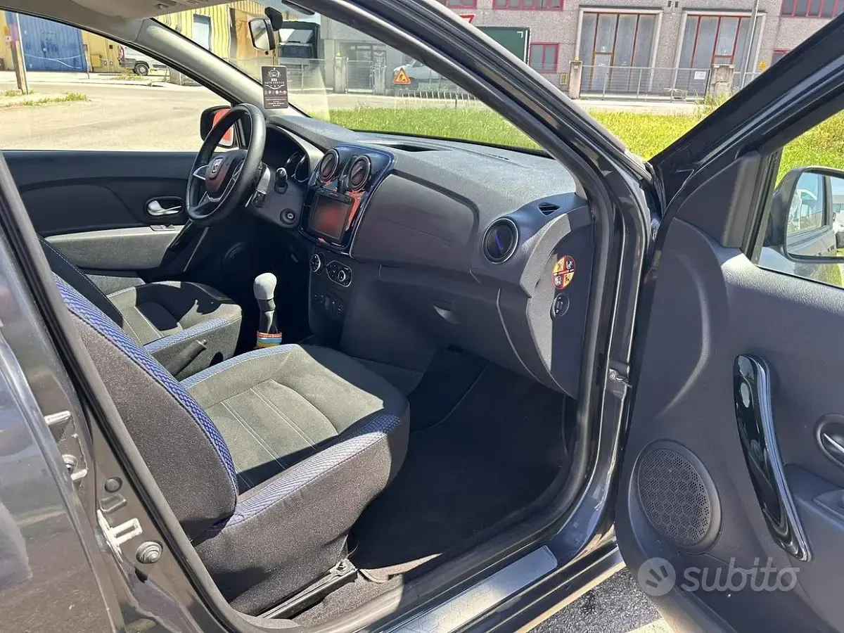 Usata Dacia Sandero Stepway 95 CV (69 kW) 2020 Berlina
