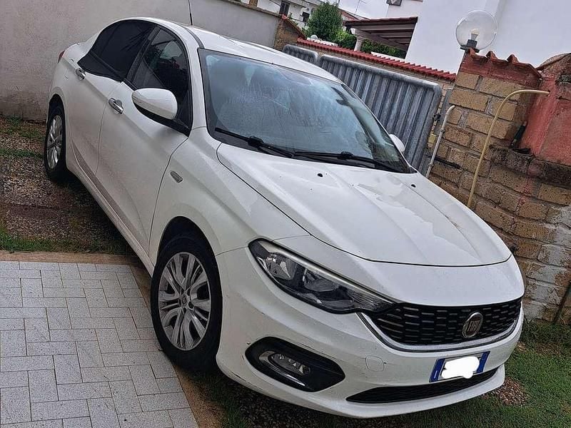 Bianco Usata 2016 Fiat Tipo Opening Edition Berlina | 5500 € (Super prezzo) - Immagine 1/1