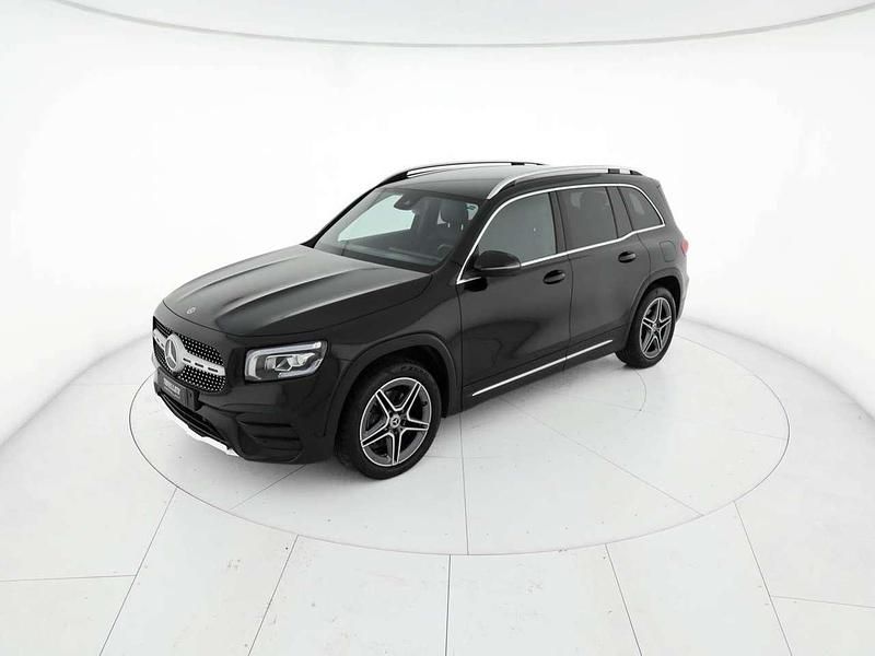 Usata Mercedes GLB180 Premium 116 CV (85 kW) 2022 Nero SUV