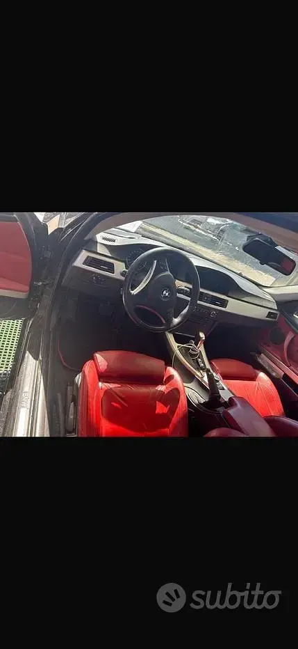 Usata BMW 320 177 CV (130 kW) 2008 Nero