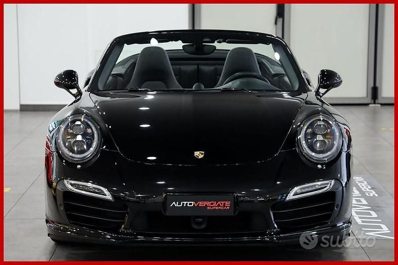 Usata Porsche 991 560 CV (411 kW) 2015 Nero Cabrio