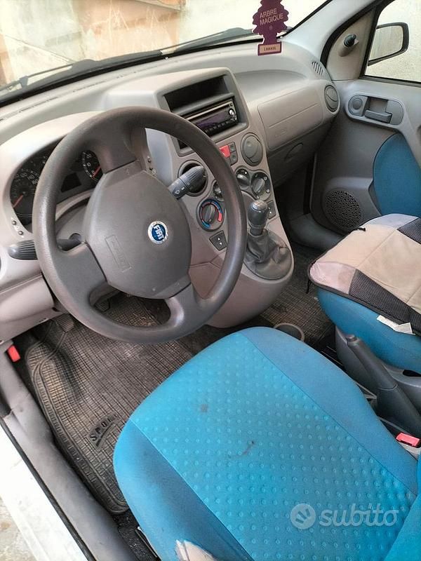 Usata Fiat Panda 70 CV (51 kW) 2006 Bianco Utilitaria