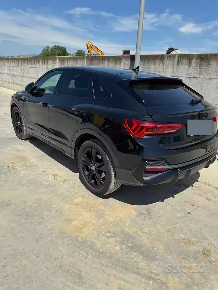 Usata Audi Q3 Sportback S-Line 150 CV (110 kW) 2021 Nero SUV