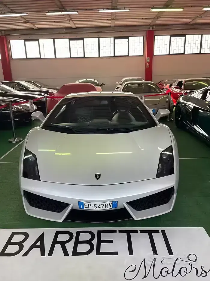 Usata Lamborghini Gallardo 560 CV (411 kW) 2009 Bianco Coupé