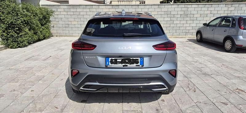 Usata Kia XCeed 136 CV (100 kW) 2023 Grigio SUV