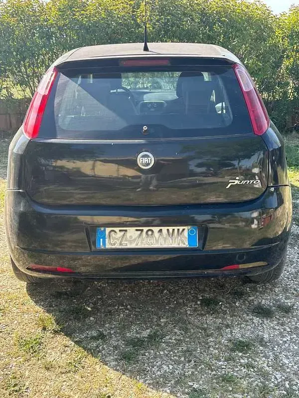 Usata Fiat Grande Punto Emotion 90 CV (66 kW) 2006 Nero Utilitaria