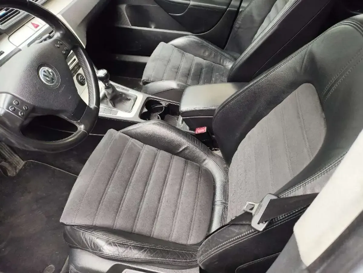 Usata VW Passat Highline 140 CV (102 kW) 2008 Argento Station wagon