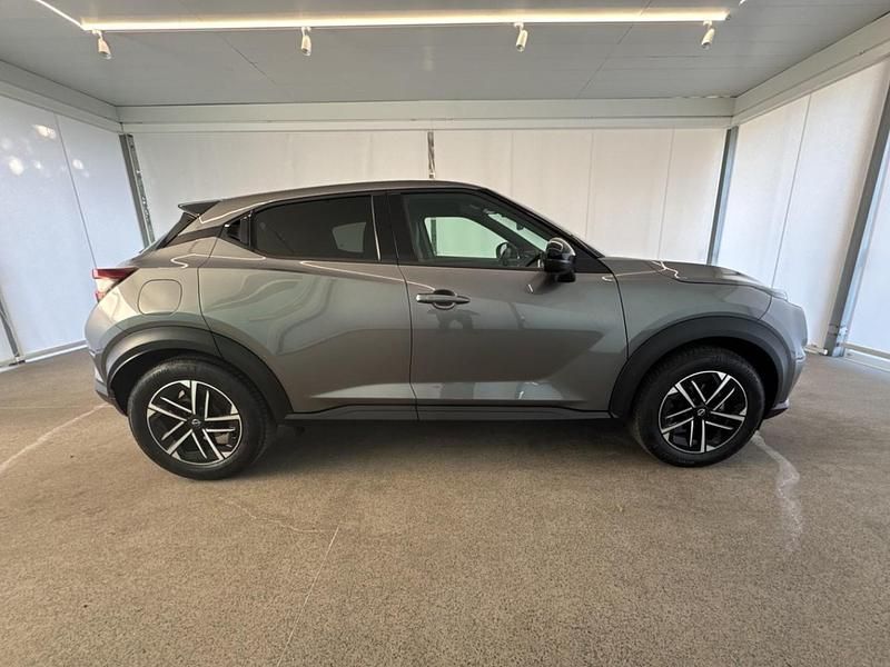 Usata Nissan Juke N-Connecta 114 CV (83 kW) 2024 Grigio SUV