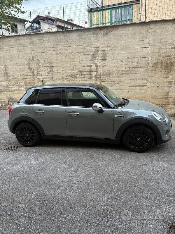 Usata Mini One D 95 CV (69 kW) 2017 Grigio Utilitaria