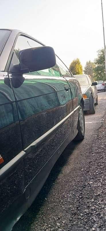 Usata BMW 316 102 CV (75 kW) 1994 Coupé
