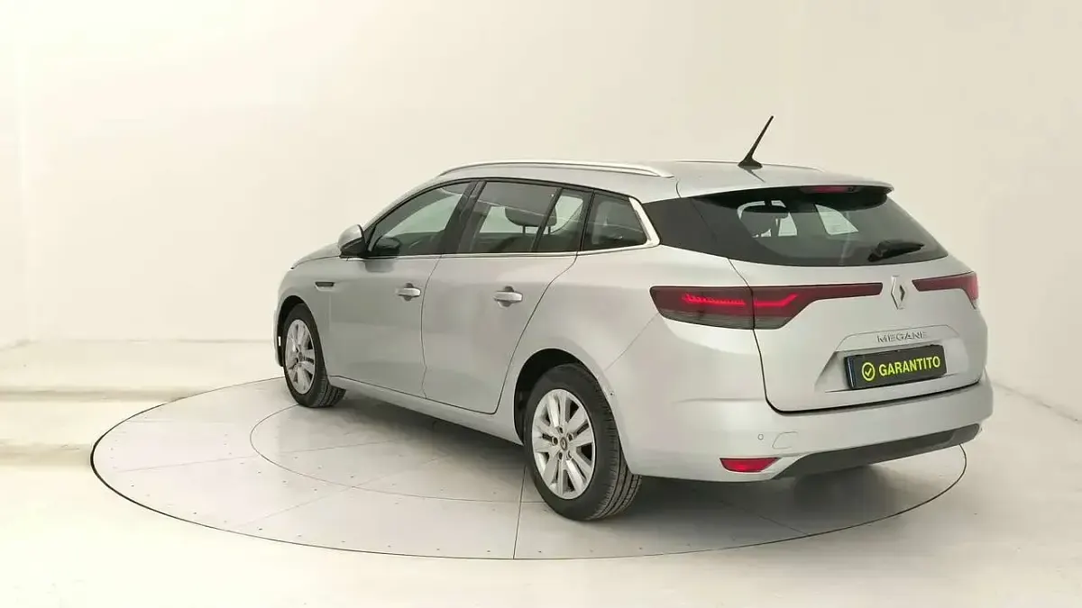 Usata Renault Mégane II Business 116 CV (85 kW) 2021 Grigio Berlina