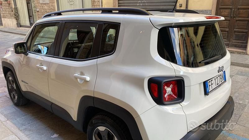 Usata Jeep Renegade 105 CV (77 kW) 2016 Bianco SUV