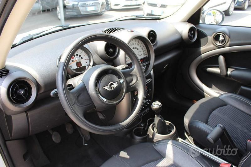 Usata Mini Cooper Countryman 122 CV (89 kW) 2011 Bianco SUV