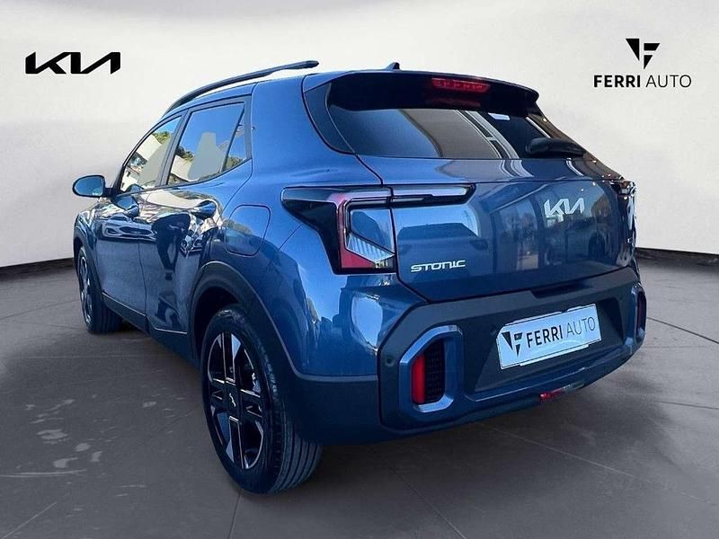 Nuova Kia Stonic GT-Line 116 CV (85 kW) 2025 Blu SUV