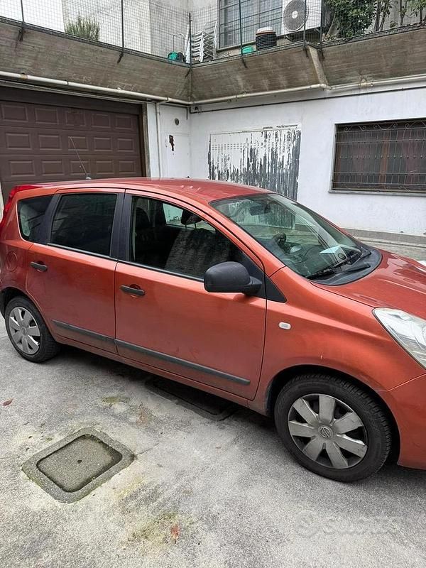 Używany Nissan Note 103 KM (75 kW) 2007 Brązowy Hatchback