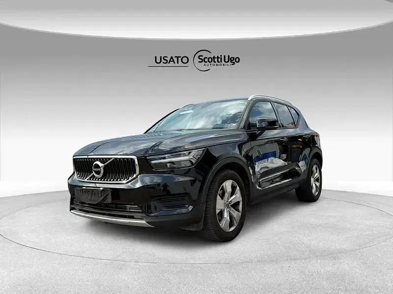Usata Volvo XC40 Momentum 150 CV (110 kW) 2019 SUV