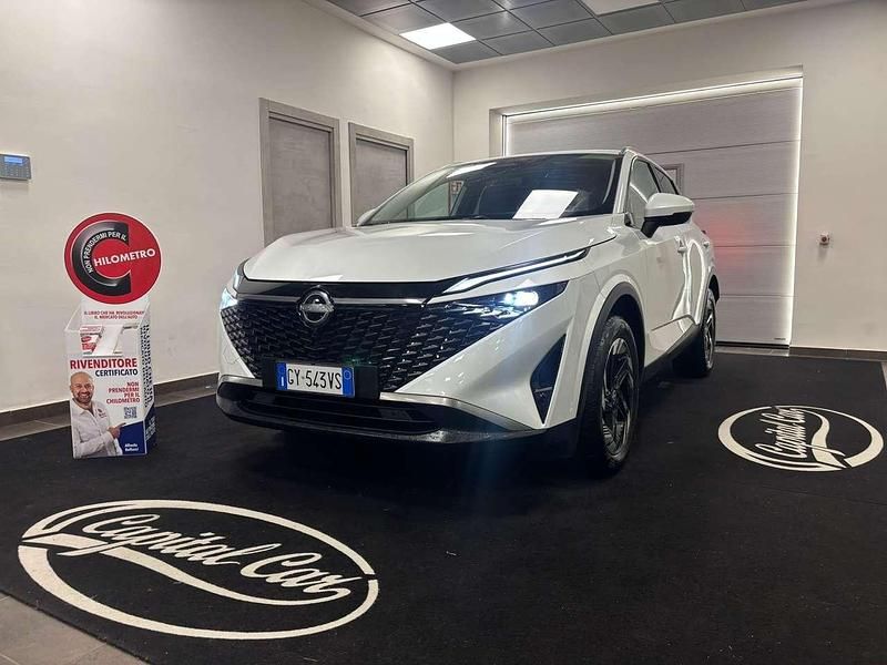 Usata Nissan Qashqai N-Connecta 140 CV (102 kW) 2025 Bianco SUV