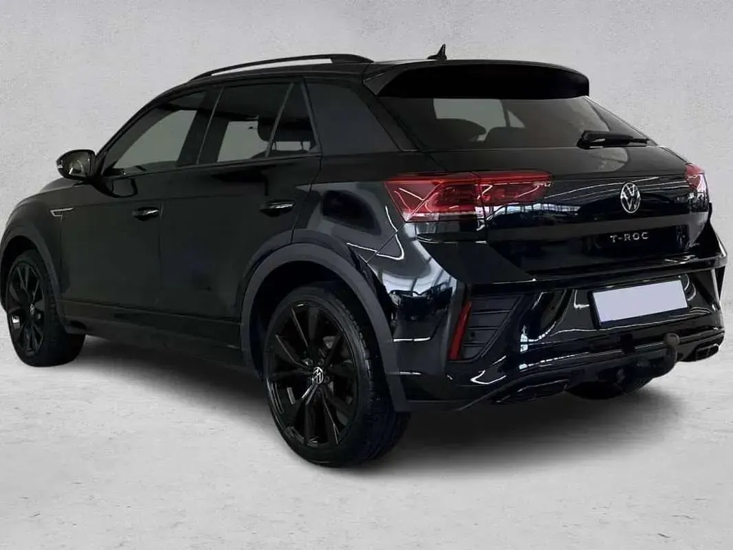 Usata VW T-Roc Life 150 CV (110 kW) 2023 Nero SUV