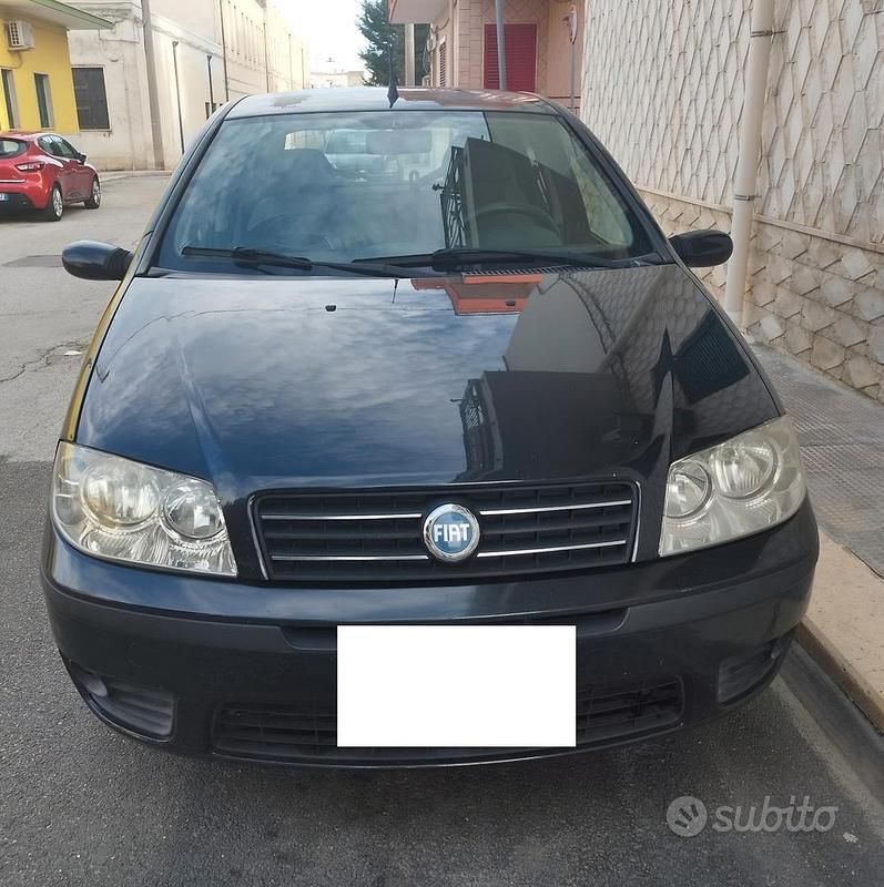 Nero Usata 2006 Fiat Punto Active Utilitaria | 1200 € (Super prezzo) - Immagine 1/4