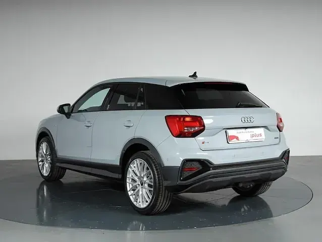 Usata Audi Q2 S-Line 190 CV (139 kW) 2025 Grigio freccia perla SUV