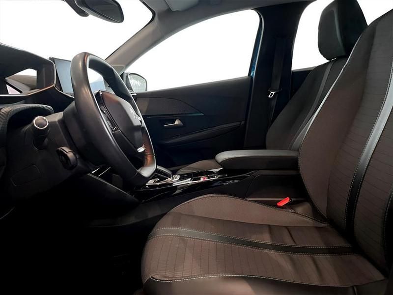 Usata Peugeot 208 Allure 56 kW (77 CV) 2020 Blu blu Utilitaria