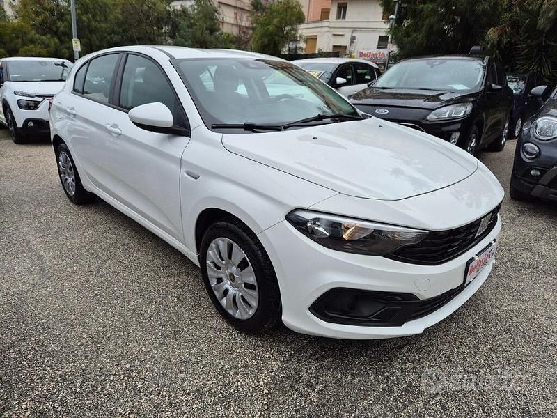 Usata Fiat Tipo Business 100 CV (73 kW) 2021 Bianco Berlina