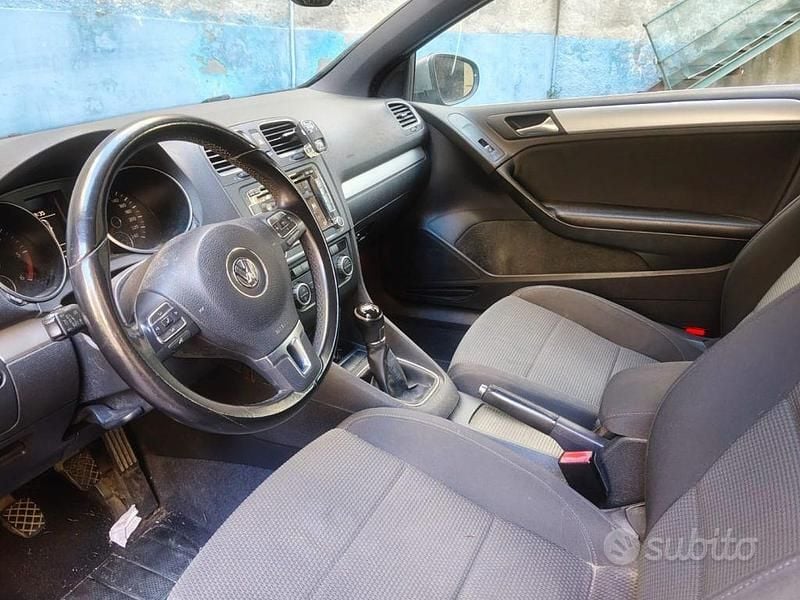 Usata VW Golf Cabriolet 2013 Grigio Cabrio