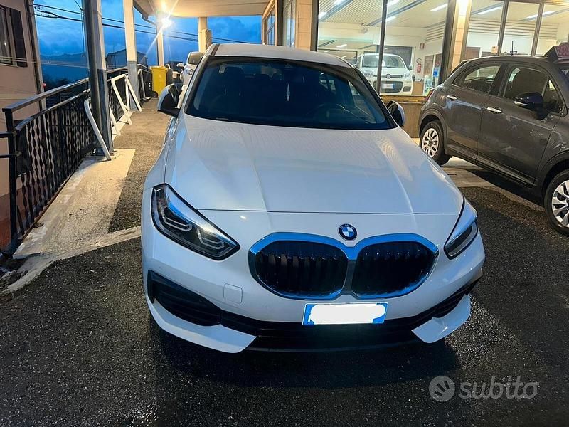 Usata BMW 120 Advantage 190 CV (139 kW) 2020 Bianco Utilitaria