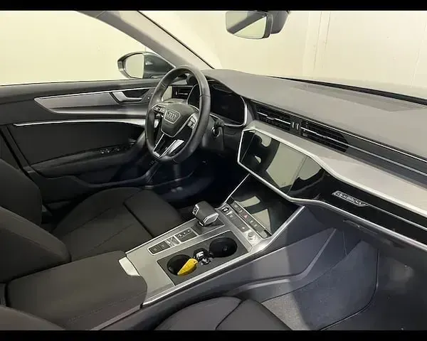 Usata Audi A6 S-Line 204 CV (150 kW) 2025 Grigiodaytonaperlato Station wagon