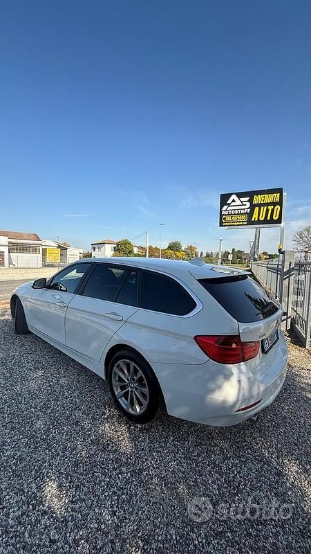Käytetty BMW 320 Efficient Dynamics 184 HP (135 kW) 2014 Valkoinen Sedan