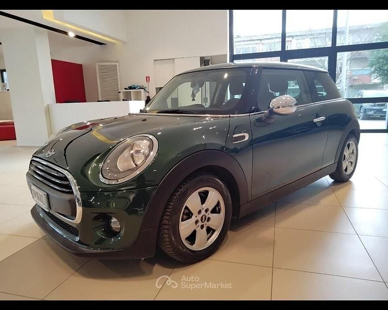Usata Mini ONE 75 CV (55 kW) 2015 Verde Utilitaria