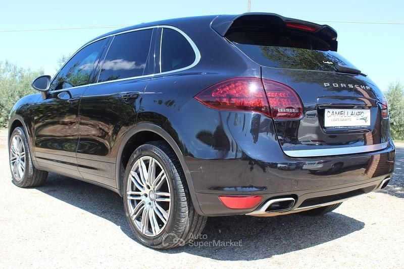 Usata Porsche Cayenne 245 CV (180 kW) 2013 Nero SUV